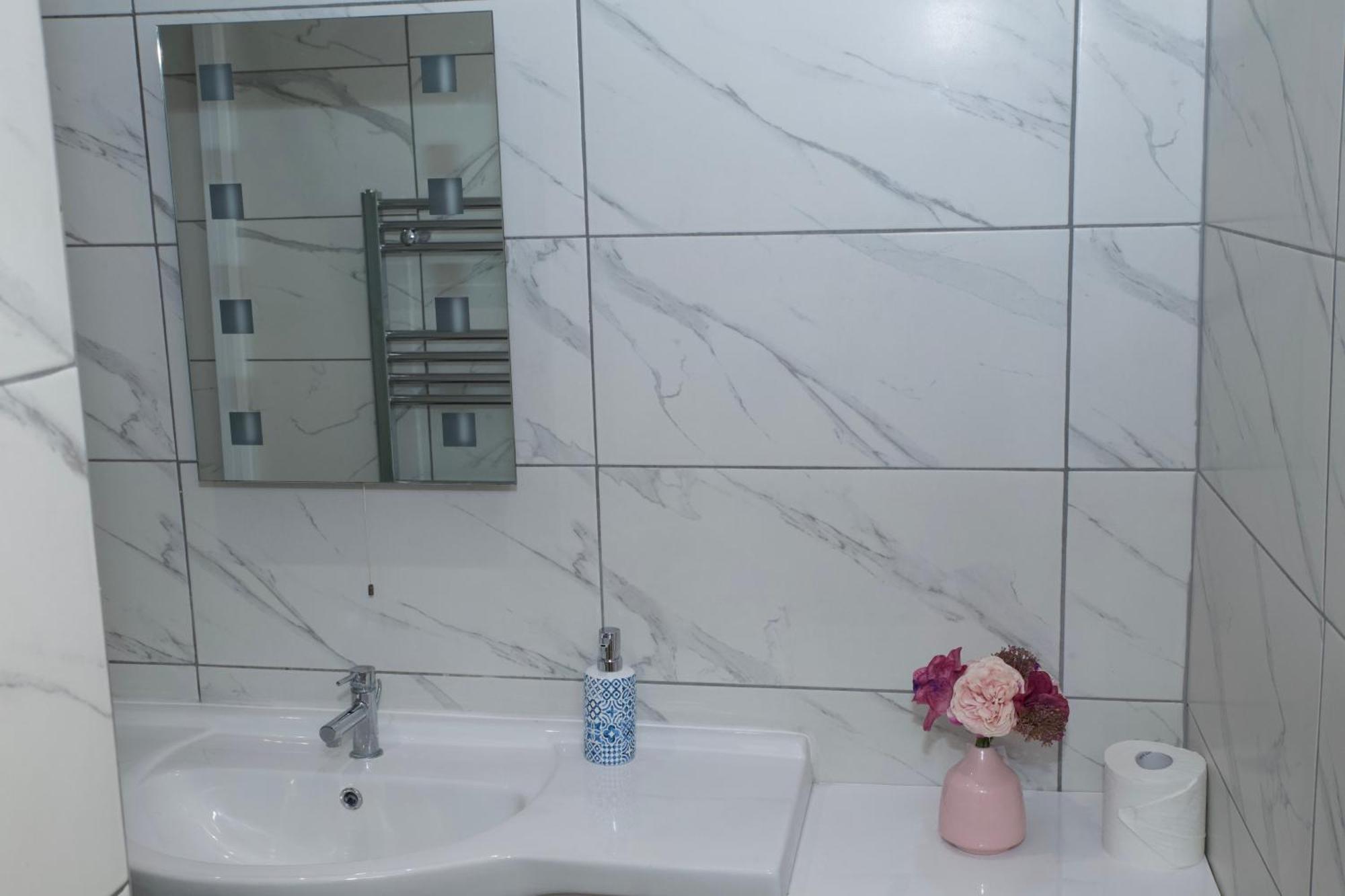 Spacious Modern 2 Bed Flat In City Centre Reading Kültér fotó